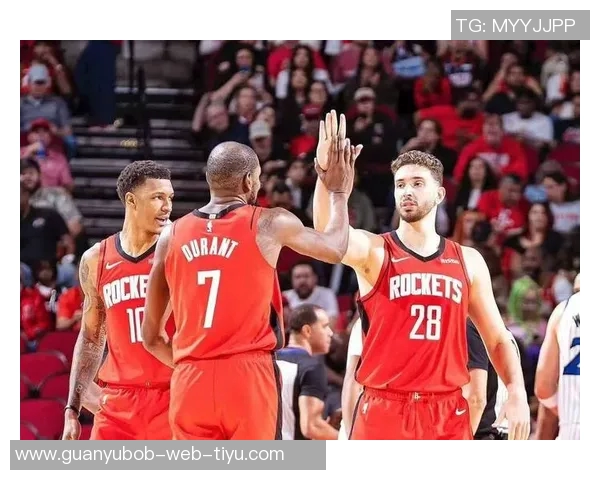 骑士惨遭火箭横扫五连败连续两个赛季无缘胜利的悲剧